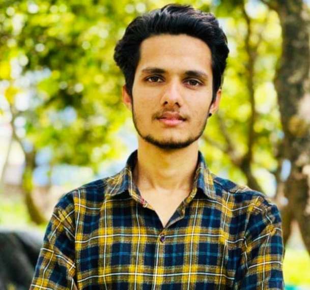 श्री रुपक राज भटट्, प्रशिक्षक, मा बि तृतिय, बाली बिज्ञान, ९८६८८४९०२५